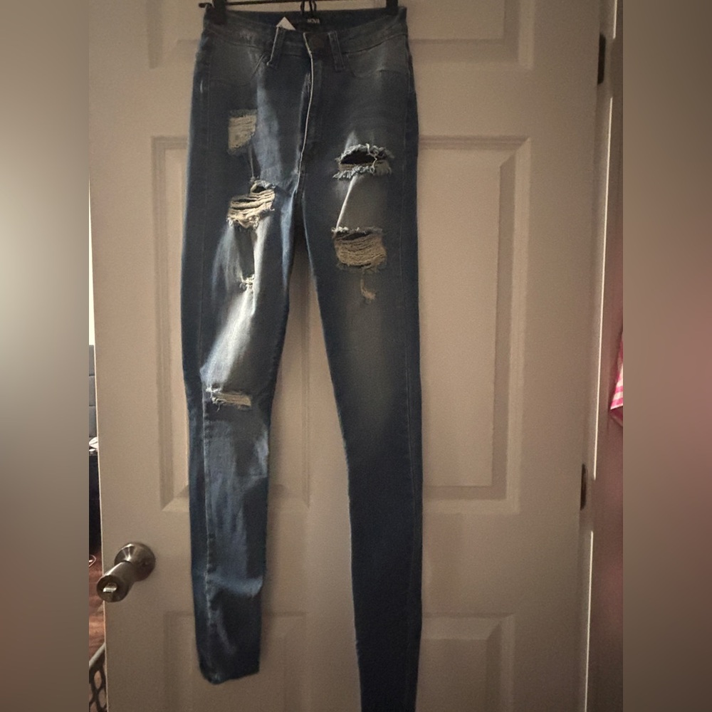 Fashionova Distressed Blue Skinny Jeans